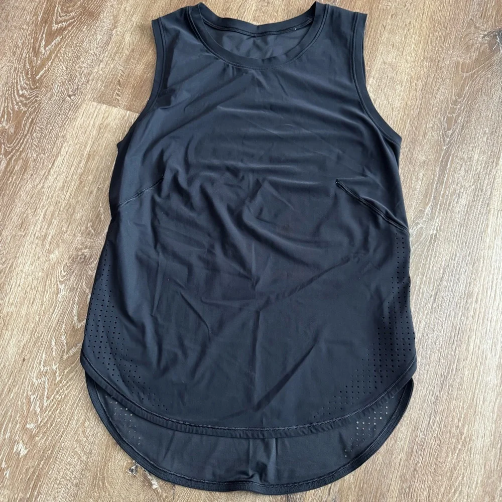 Lululemon High Neck Split Hem Run Tank - Picture 5 of 10
